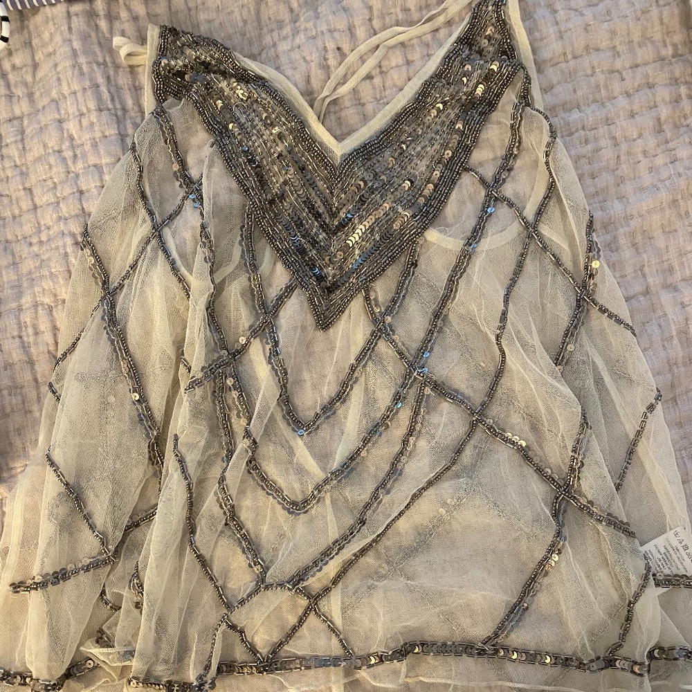 KIMCHI Blue Beaded Tank